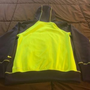 Nike Tops - Nike Therma-Fit Hoodie - Ladies Medium Nike Tops - Nike Therma-Fit Hoodie - Ladies Medium